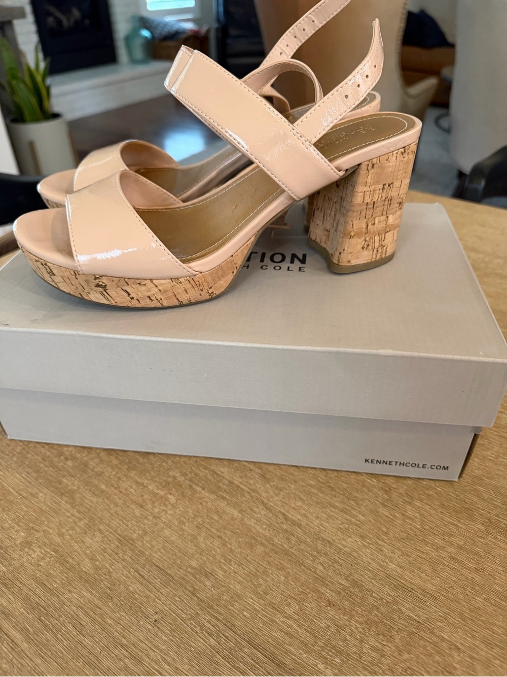 Kenneth Cole Reaction Reebeka Nude Patent Cork Block Heel Sandals Women’s Size 8